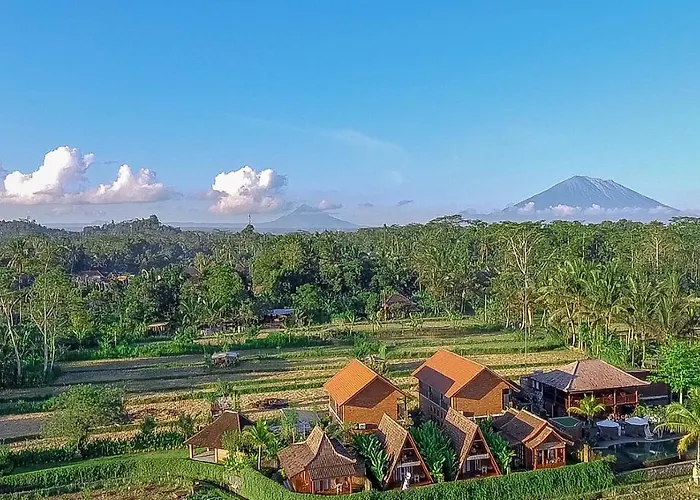 リゾート Alam Kawi Ubud & By Island Escape 4*