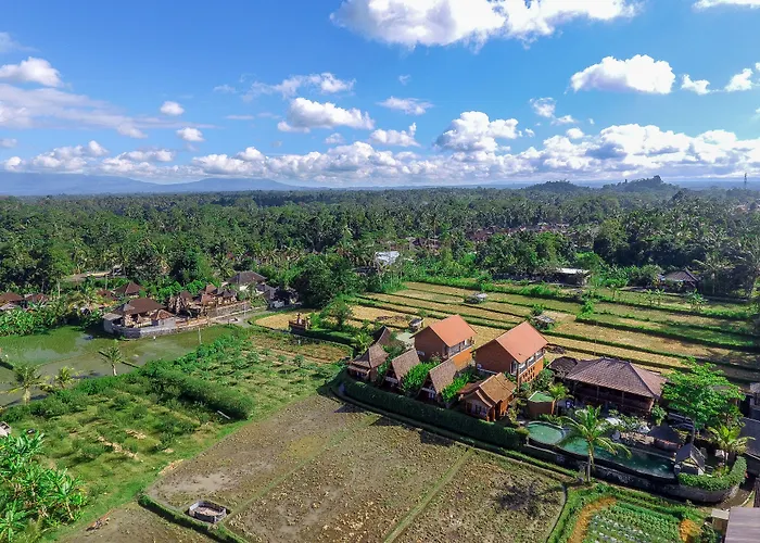 リゾート Alam Kawi Ubud & By Island Escape 4*